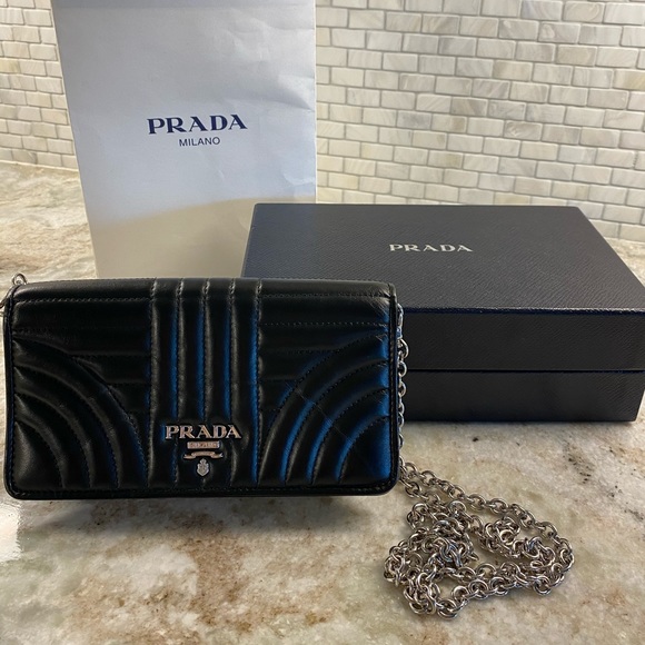 Prada Handbags - Prada Diagramme Wallet On Chain